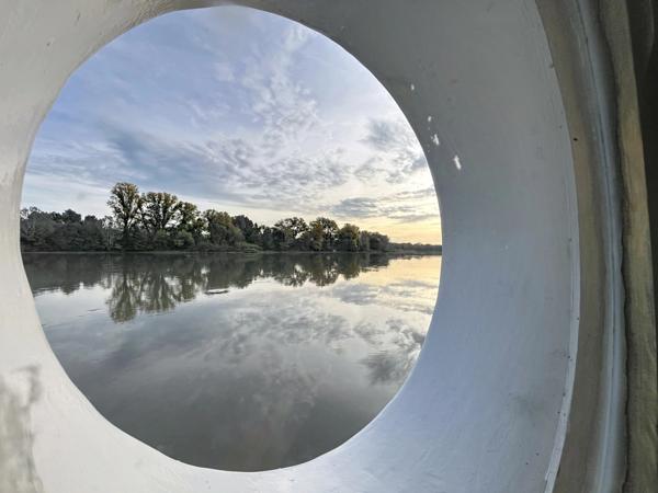 Péniche habitation - île de la Barthelasse - Avignon