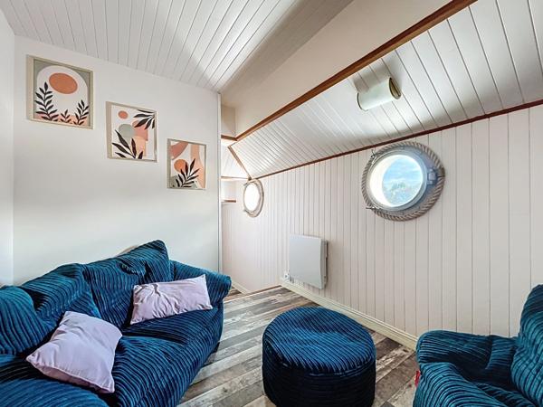 Péniche habitation - île de la Barthelasse - Avignon