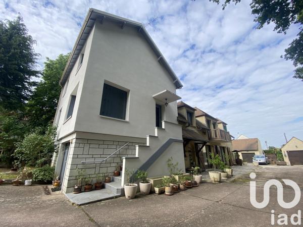 Maison à vendre 8 pièces 200 m² Saint-Michel-sur-Orge