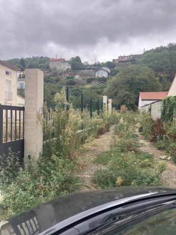 Vente / Terrain constructible à Foix (09000)