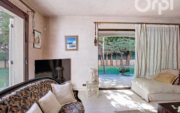 Maison à vendre    6 pièces •  Toulon