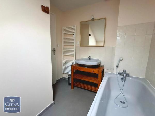 Appartement à louer 15.2m² Clermont-Ferrand (63000)