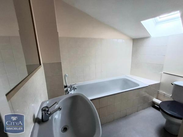 Appartement à louer 15.2m² Clermont-Ferrand (63000)