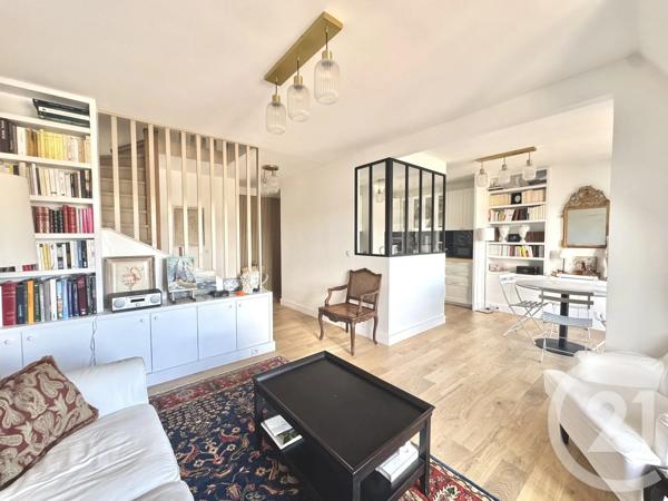 Appartement F3 à vendre  3 pièces - 65 m 2   DEAUVILLE  - 14