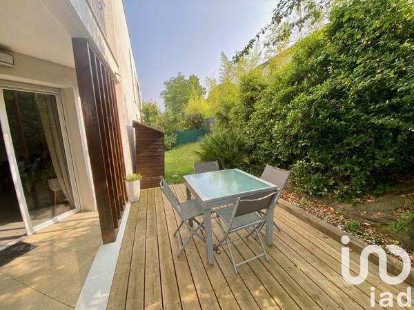 Appartement 3 pièces de 71 m² à Eysines (33320)