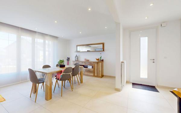 Maison à vendre    5 pièces •  Amnéville