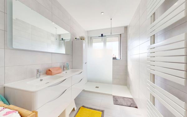 Maison à vendre    5 pièces •  Amnéville