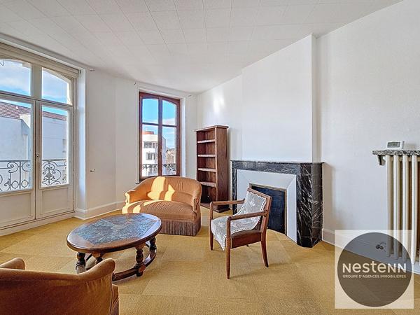 Rare sur le marché nancéien - Immeuble de caractère 435 m², 17 pièces, entièrement loué
