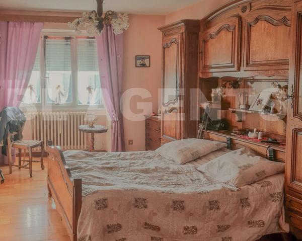 Propriété familiale avec grandes dépendances