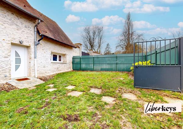 Proche Thoiry – Maison de village type triplex + 2 jardins + 2 parkings