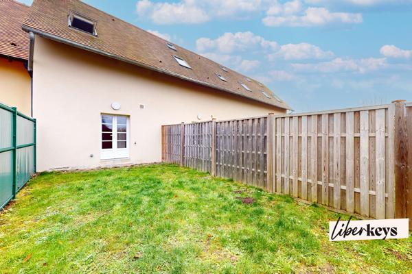 Proche Thoiry – Maison de village type triplex + 2 jardins + 2 parkings