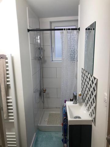 Petite maison de ville totalement rénovée