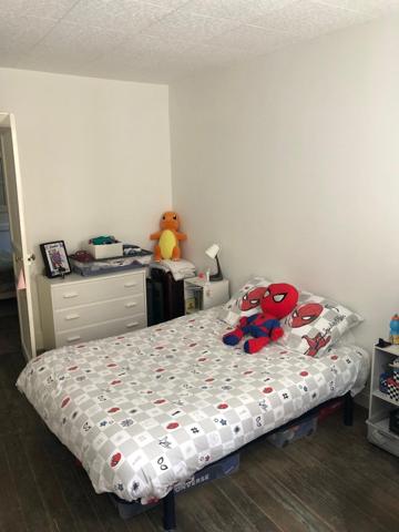 Petite maison de ville totalement rénovée