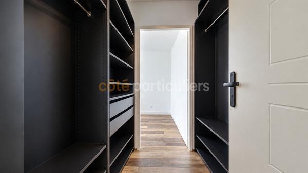 Vente
                Maison146 m² - 7 Pièces -
                    CHALLANS (85300)