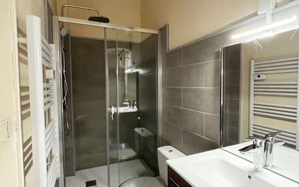 Appartement à louer    1 pièce •    Limoges