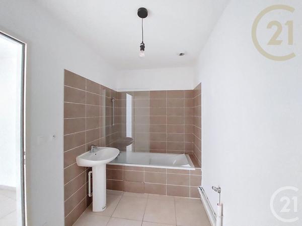 Appartement F2 à vendre  2 pièces - 89,91 m2 MONTELIMAR - 26