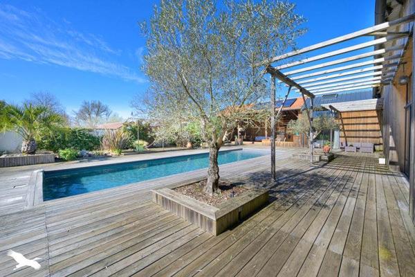 Maison à vendre |  Mimizan |  10 pièces | 330 m²