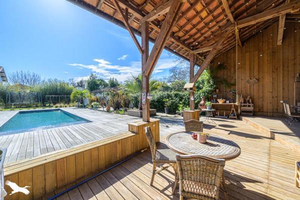 Maison à vendre |  Mimizan |  10 pièces | 330 m²