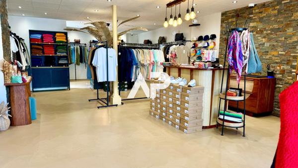 Fonds de Commerce Montmorency 78 000 € **  - Référence  1705