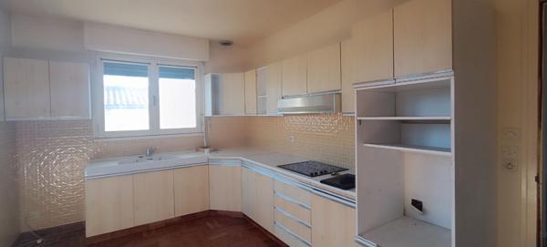 Maison 4 chambres très proche centre ville, gros potentiel