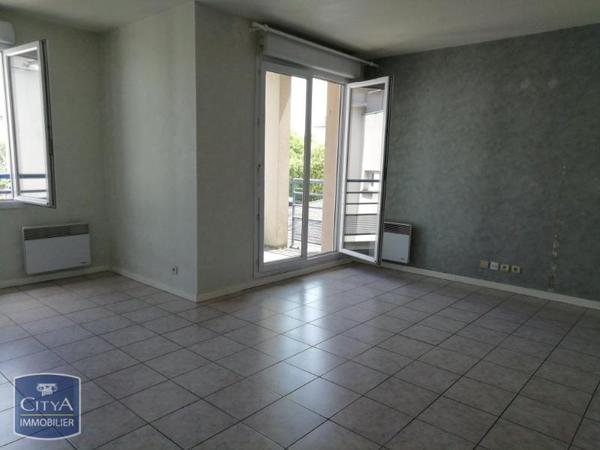 Appartement à louer 2 pièces 48.85m²