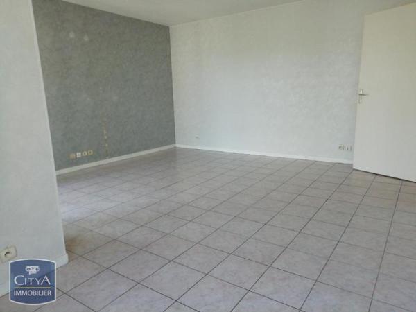 Appartement à louer 2 pièces 48.85m²