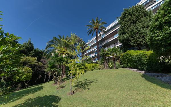 Appartement à vendre    4 pièces • 136,38 m2 Nice