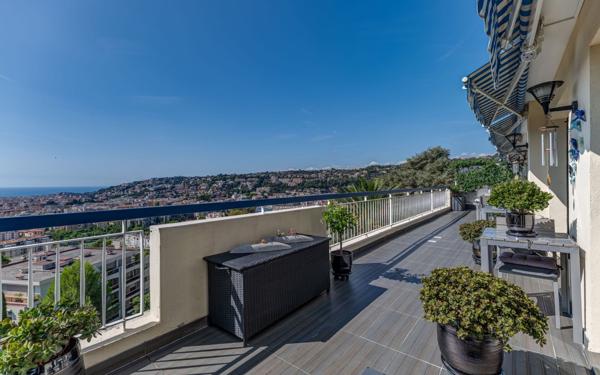 Appartement à vendre    4 pièces • 136,38 m2 Nice