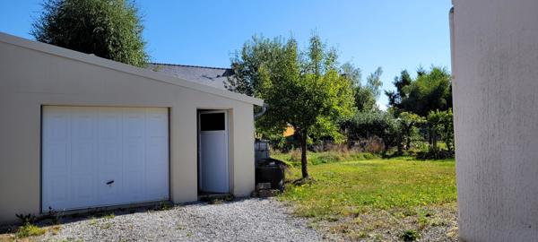 Maison de bourg et de plain pied