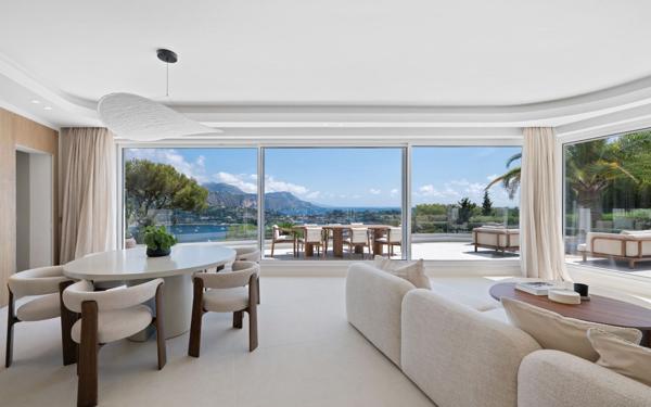 Maison à vendre    5 pièces •  Nice