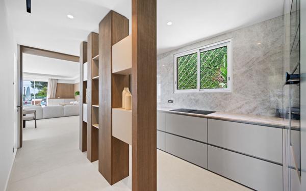 Maison à vendre    5 pièces •  Nice