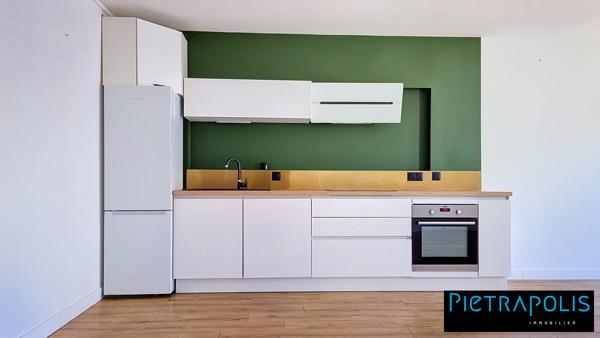 T4 de 83m² en parfait état au calme proche Part Dieu
