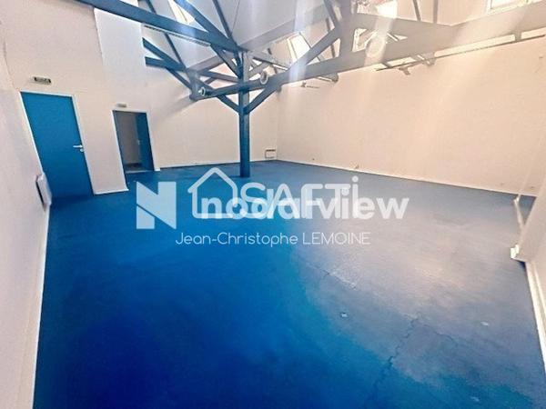 Batiments de qualité 450 m2  libres