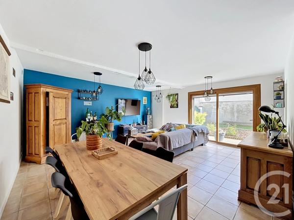 Maison à vendre  4 pièces - 138 m 2   BETHISY ST PIERRE  - 60