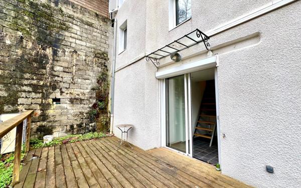 Appartement à vendre    1 pièce • 23 m2 Saint-Didier-au-Mont-d'Or