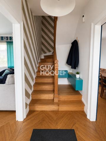 Maison à louer de 7 pièces de 145 m²
