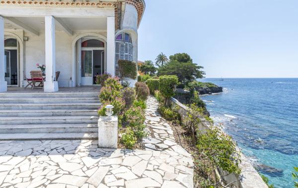 Vente Maison de maître Cap-d'Ail 12 Pièces 390 m²