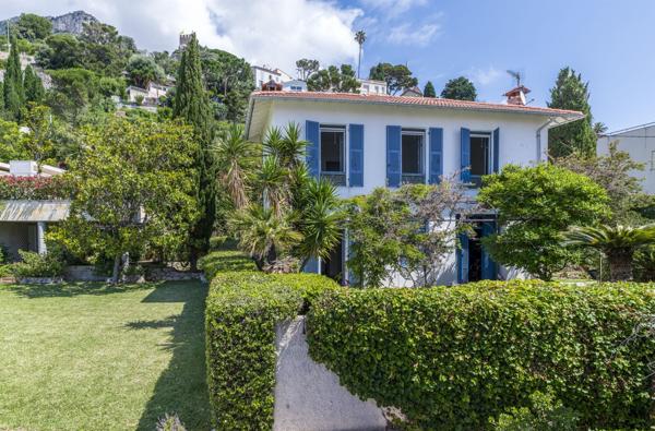 Vente Maison de maître Cap-d'Ail 12 Pièces 390 m²