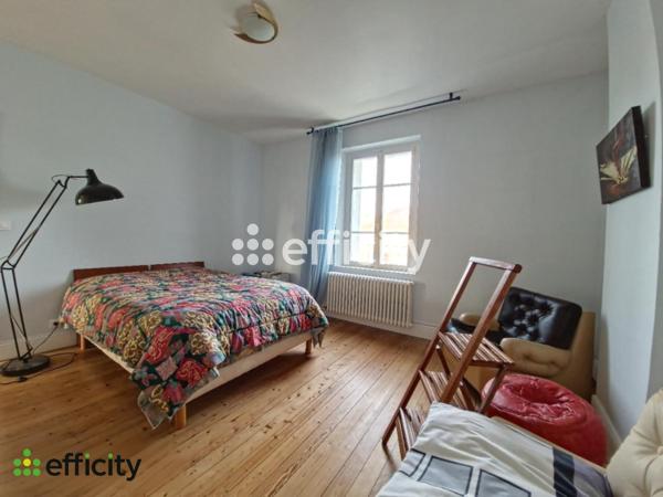 Maison 5 pièces - 174 m² Exclusivité efficity