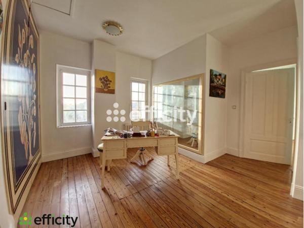 Maison 5 pièces - 174 m² Exclusivité efficity