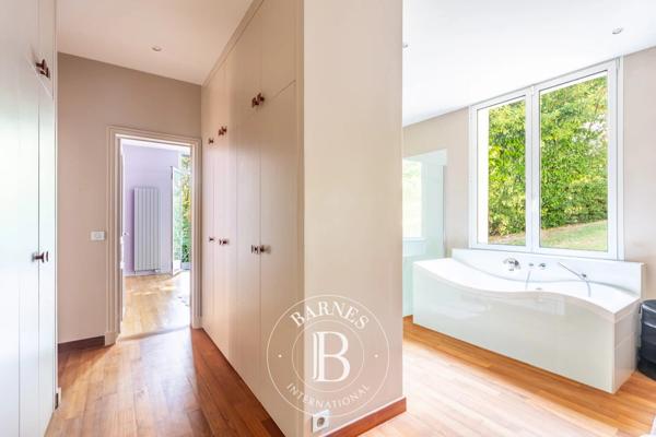 Le Port-Marly, Maison 5 Chambres -  323 m² à vendre