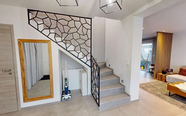 Maison à vendre    5 pièces •  Valleroy