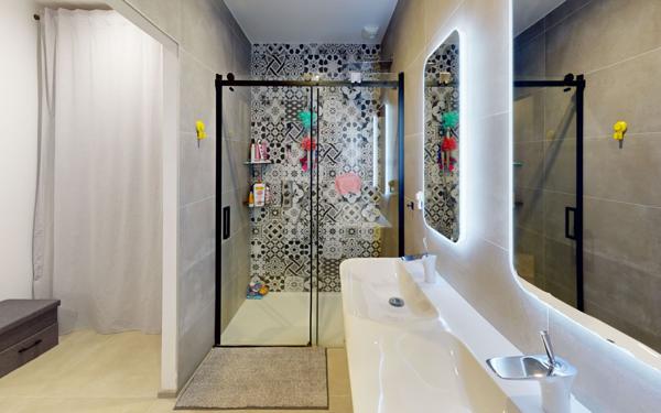 Maison à vendre    5 pièces •  Valleroy