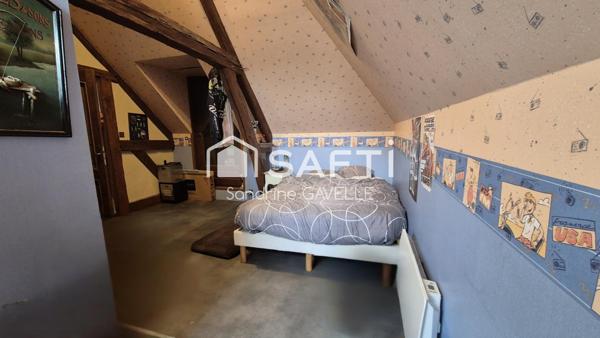 Maison champenoise – 185 m² – Terrain 2 789 m² – Grange-L’Évêque (10 min de Troyes)