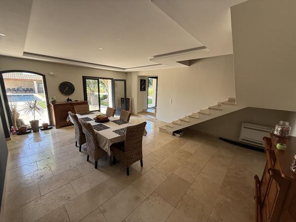 Mas de charme rénové avec piscine à Raphèle-lès-Arles