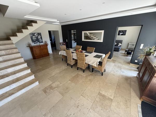 Mas de charme rénové avec piscine à Raphèle-lès-Arles