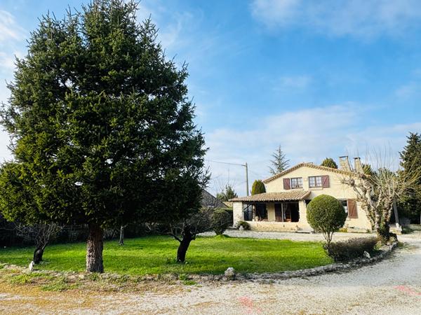 Maison de plus de 140m2 à l'Isle-sur-la-Sorgue