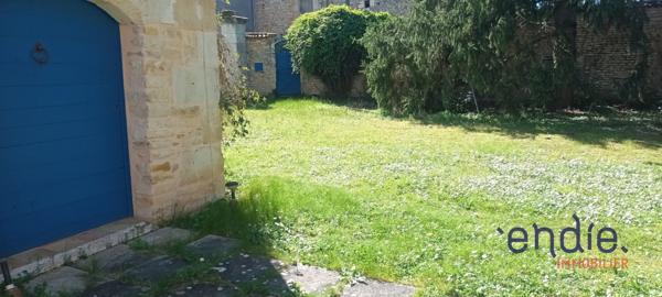 ACCUEILLANTE LONGERE RENOVEE PROCHE DE LOUDUN
