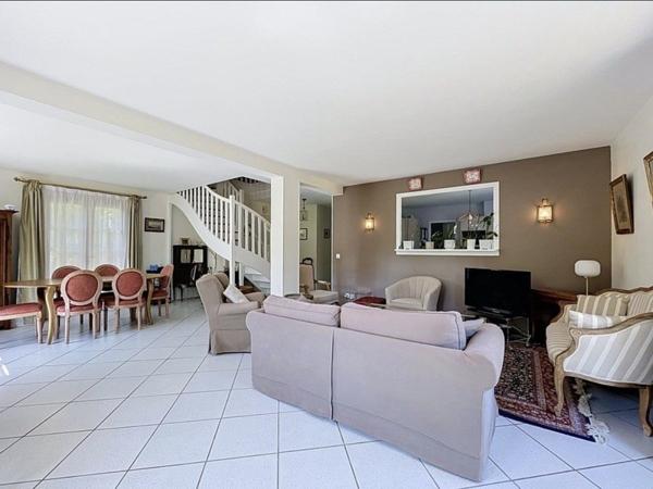 Maison à vendre 741 240 € Pessac 6 p 169 m² DPE D