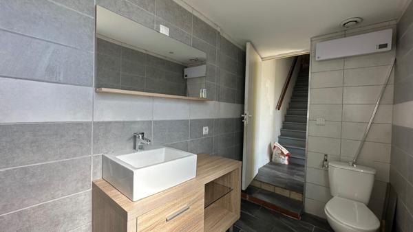 Maison semi mitoyenne avec jardin et garage